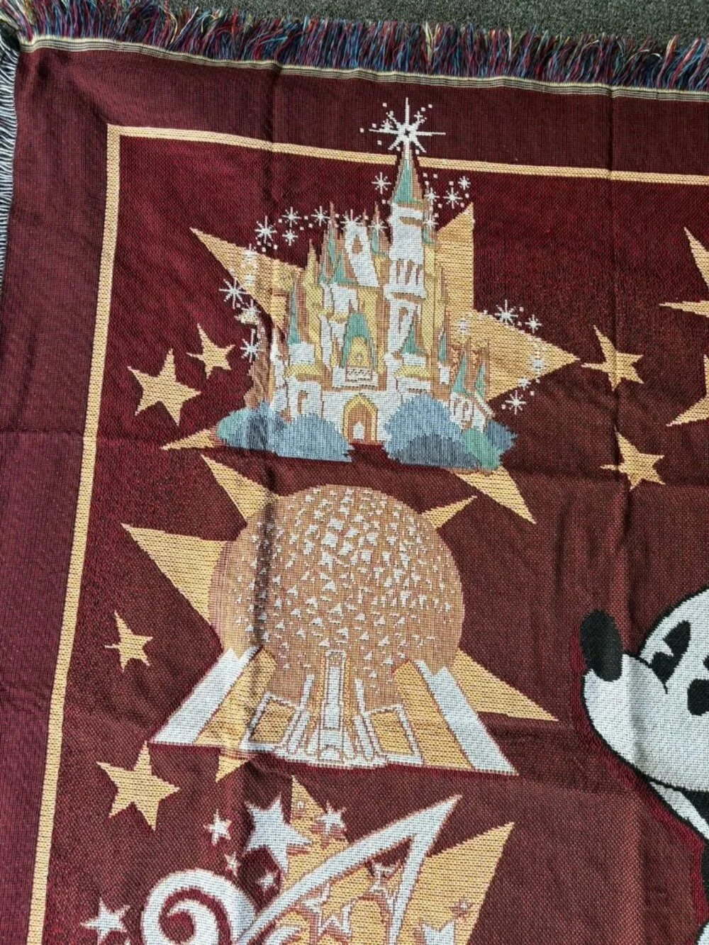 Vintage WALT DISNEY WORLD Woven Tapestry Throw Blanket Mickey Mouse 46x55 NEW